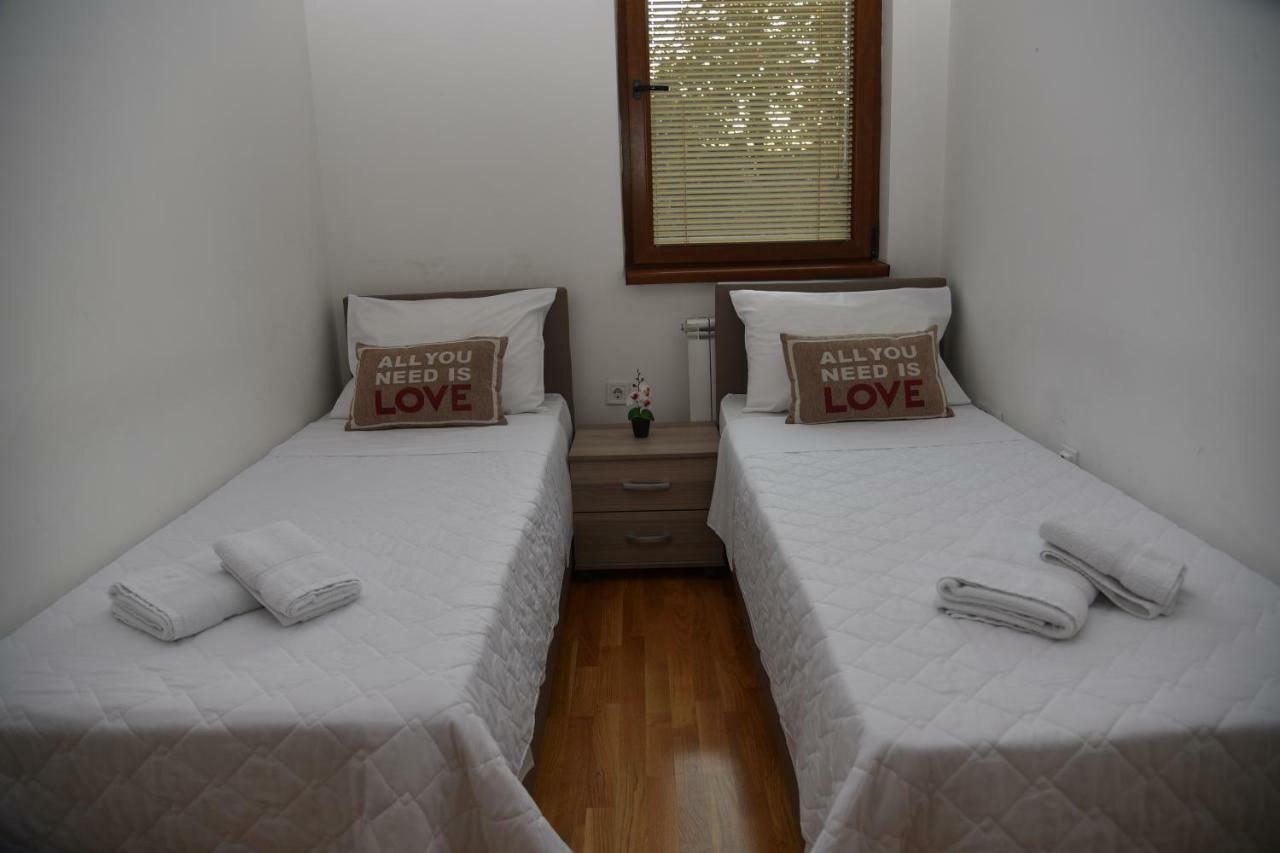 Boda Apartments Скопье Экстерьер фото